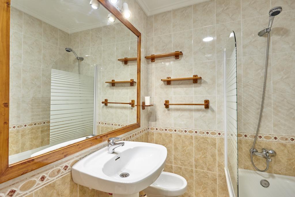 Lenas Apartments Pedro Lorca Торевиеха Екстериор снимка